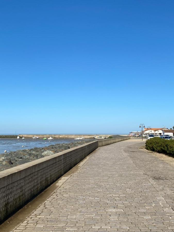 Вилла Chatelaillon-Plage, Maison De Pecheur En Front De Mer Экстерьер фото